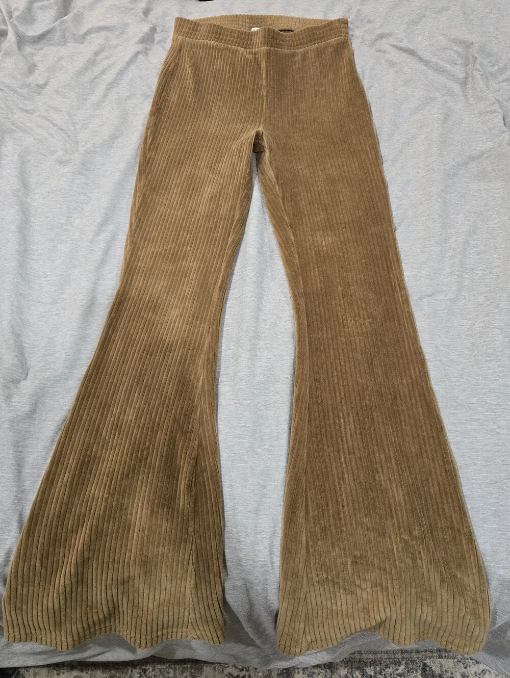 Aerie Groove On High Waisted Flared Pants Size S